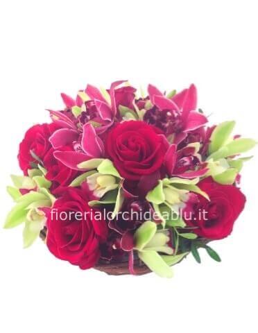 Rose rosse e orso con rose artificiali » Fiori a Sant'Ilario d'Enza.  Fiorista a Sant'Ilario d'Enza per acquisto, invio e consegna a domicilio di  fiori e piante.