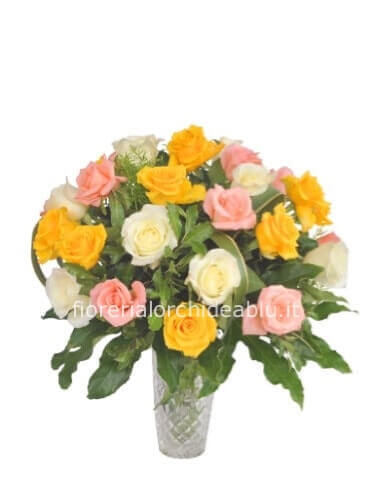 Bouquet di fiori freschi, gerbere e rose colore rosa. » Fiori a Sant'Ilario  d'Enza. Fiorista a Sant'Ilario d'Enza per acquisto, invio e consegna a  domicilio di fiori e piante.